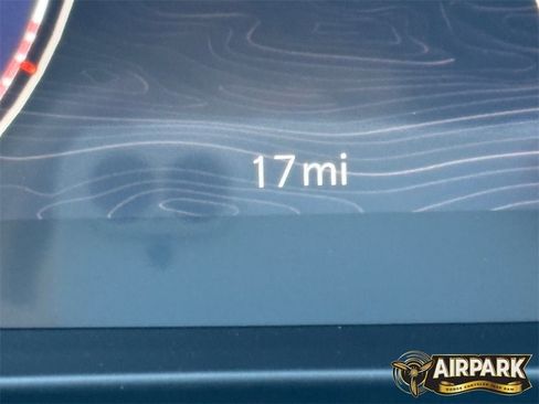 New 2025 Jeep Grand Cherokee Laredo image 20