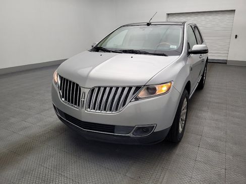 Used 2013 Lincoln MKX image 15