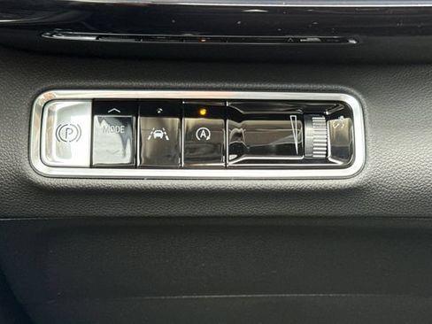 New 2026 Buick Envision Preferred AWD/4WD image 32