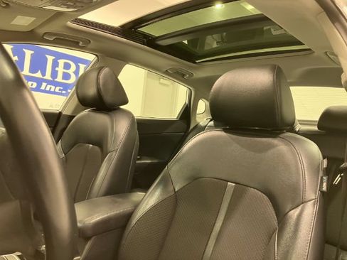 Used 2018 Kia Optima S w/ Panoramic Sunroof Package FWD image 32