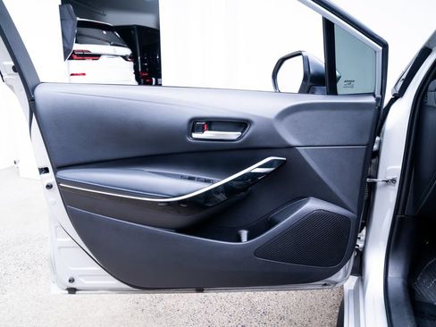 Used 2022 Toyota Corolla XSE w/ Carpet Mat Package (TMS) FWD image 17