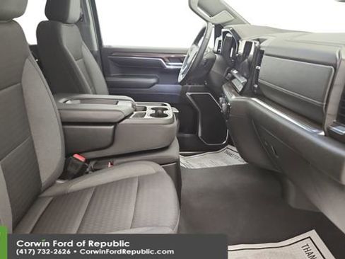 Used 2023 Chevrolet Silverado 1500 LT image 24