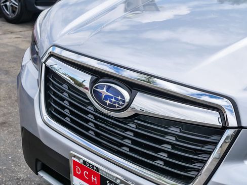 Used 2019 Subaru Forester Touring w/ Popular Package #3 AWD/4WD image 9
