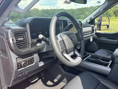 New 2026 Ford F250 Lariat AWD/4WD image 29