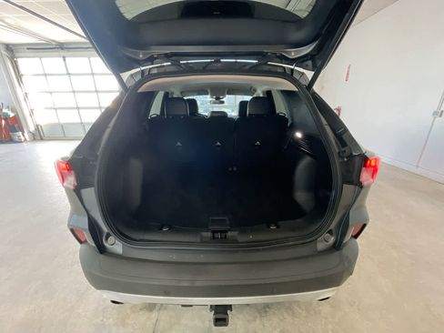 Used 2020 Ford Escape Titanium image 23