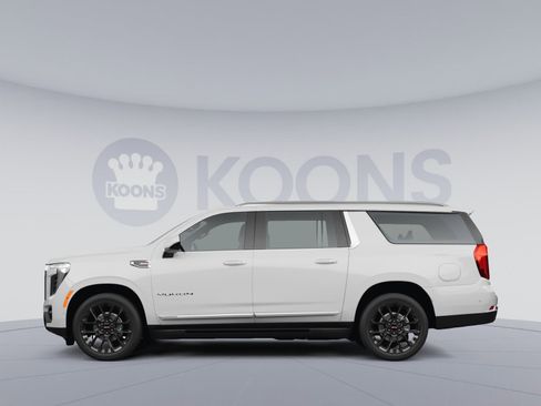 New 2026 GMC Yukon XL Elevation w/ Elevation Premium Package AWD/4WD image 2