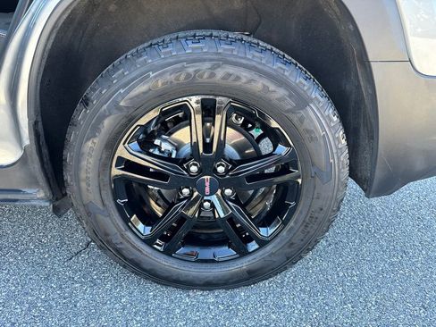 Certified 2023 GMC Terrain AT4 image 20