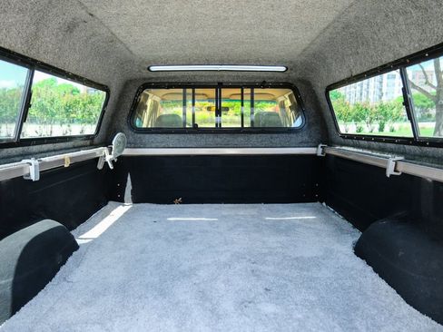 Used 1996 Ford F250 4x4 SuperCab image 31