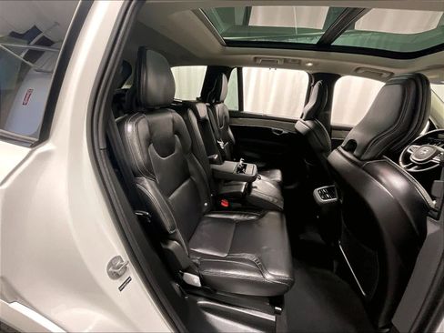 Used 2026 Volvo XC90 B6 Ultra w/ Protection Package Premier image 16
