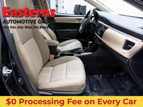 Used 2016 Toyota Corolla LE FWD image 23