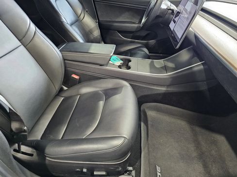 Used 2018 Tesla Model 3 RWD image 7