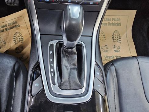 Used 2015 Ford Edge Titanium w/ Equipment Group 302A FWD image 35