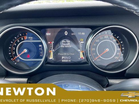 Used 2020 Jeep Gladiator Overland AWD/4WD image 21