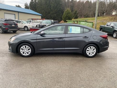 Used 2020 Hyundai Elantra SE image 6