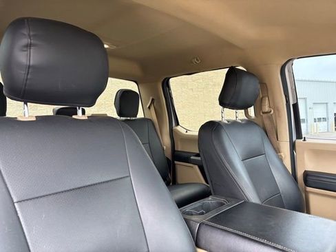 Used 2017 Ford F250 XLT w/ XLT Value Package image 23