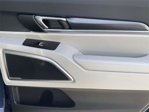 New 2025 Kia Telluride S image 21