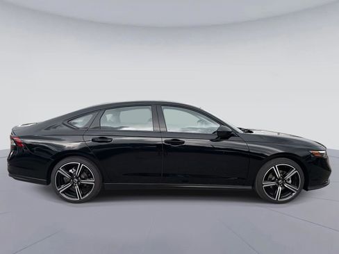 New 2026 Honda Accord SE image 2