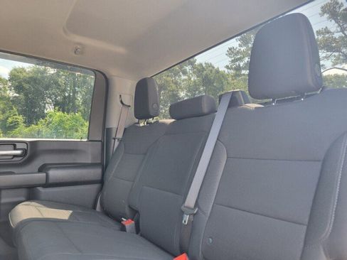 Used 2025 GMC Sierra 2500 Pro w/ Convenience Package AWD/4WD image 26