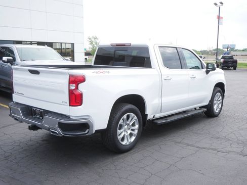 Used 2025 Chevrolet Silverado 1500 LTZ w/ LTZ Convenience Package II AWD/4WD image 12