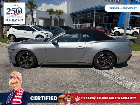 Used 2024 Ford Mustang Premium RWD image 7