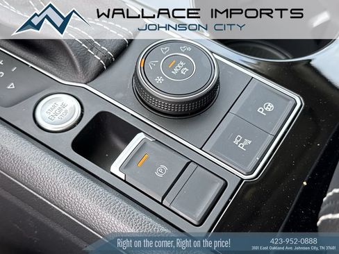 Used 2022 Volkswagen Atlas SEL Premium AWD/4WD image 29