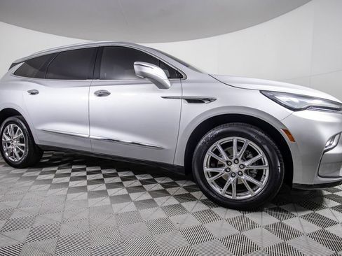 Used 2022 Buick Enclave Premium w/ Surround and Sites Package AWD/4WD image 2