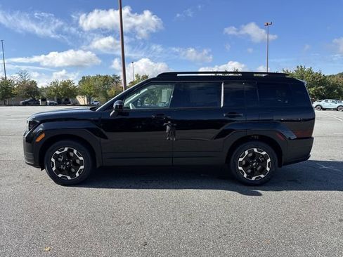 Used 2026 Hyundai Santa Fe SEL FWD image 4