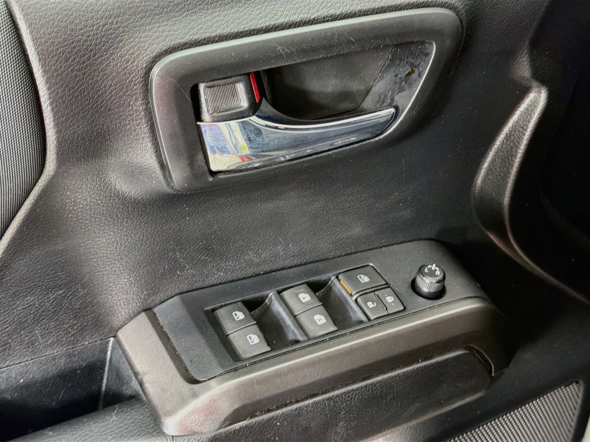 Used 2022 Toyota Tacoma TRD Sport w/ Technology Package AWD/4WD image 16