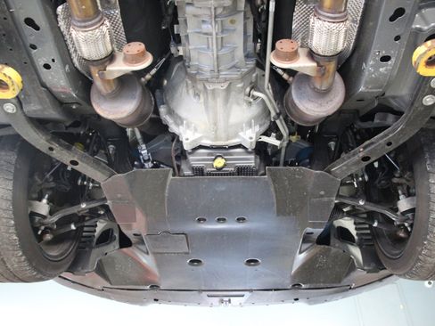 Used 2020 Ford Mustang Shelby GT350 w/ Technology Package image 99