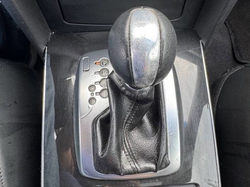 Used 2010 INFINITI FX35 AWD w/ Premium Pkg image 17