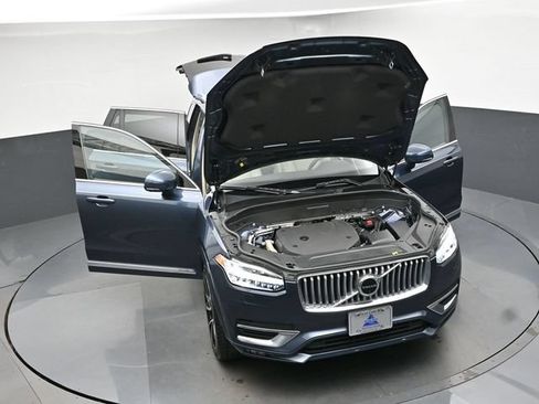 Used 2023 Volvo XC90 B6 Plus w/ Protection Package AWD/4WD image 50