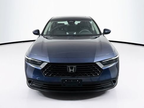 Used 2023 Honda Accord EX image 2