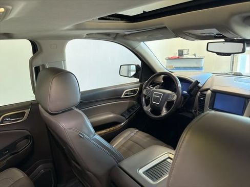 Used 2016 GMC Yukon Denali AWD/4WD image 31