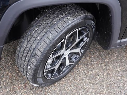 Certified 2024 Jeep Compass Limited image 13