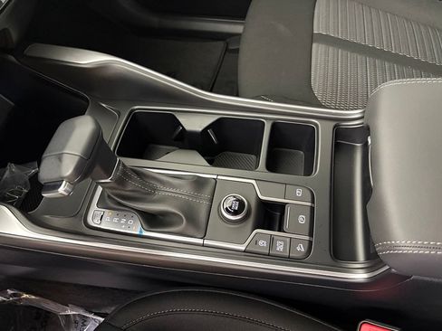 New 2026 Kia Sorento LX FWD image 32