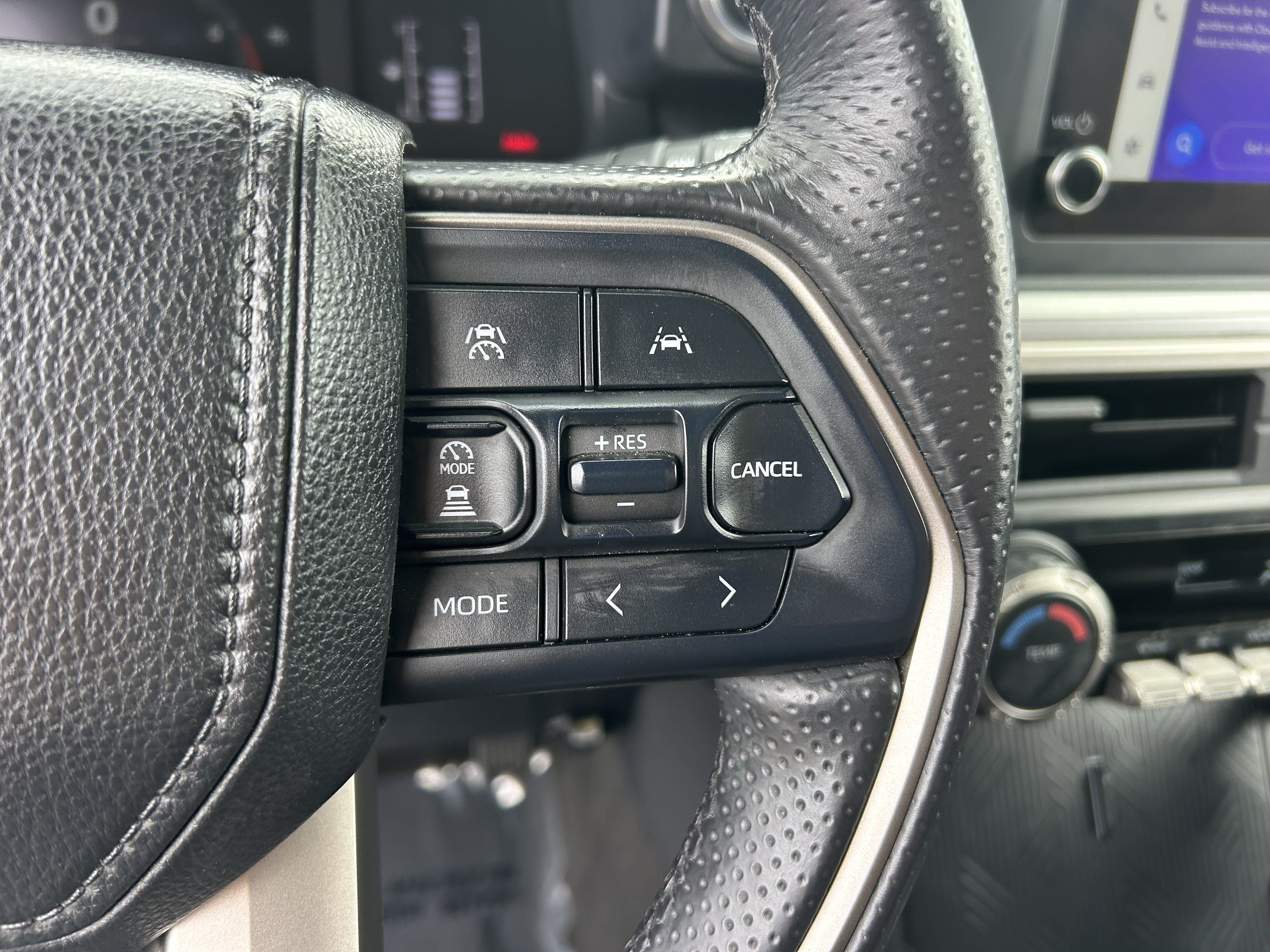 Certified 2026 Toyota 4Runner SR5 RWD image 28