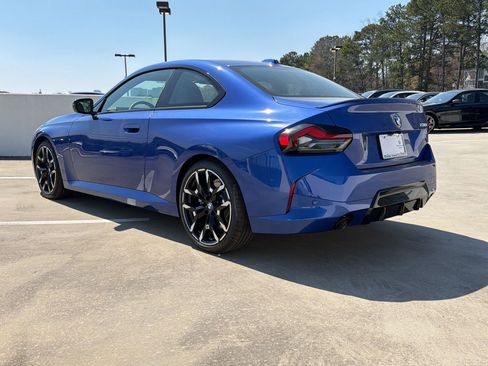 Used 2026 BMW 230i Coupe w/ M Sport Package RWD image 3