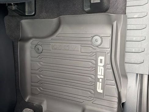 Used 2023 Ford F150 Lariat w/ Equipment Group 502A High image 15