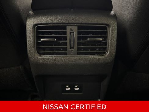 Certified 2024 Nissan Rogue SV AWD/4WD image 34