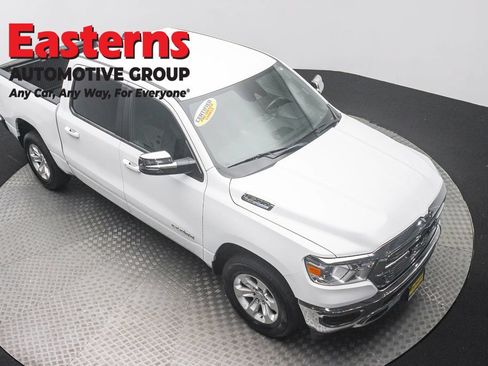 Used 2024 RAM 1500 Laramie AWD/4WD image 3