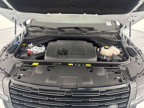 New 2026 Land Rover Range Rover SE AWD/4WD image 30