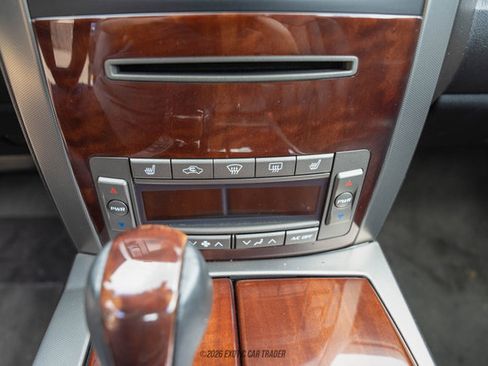 Used 2006 Cadillac XLR RWD image 96