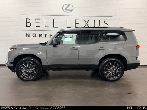 Certified 2026 Lexus GX 550 w/ Accessory Package (2T) AWD/4WD image 7