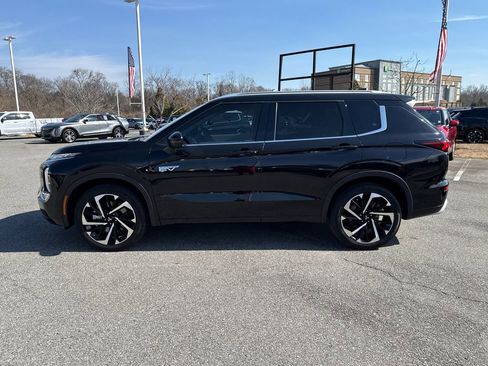 Used 2023 Mitsubishi Outlander SEL image 4