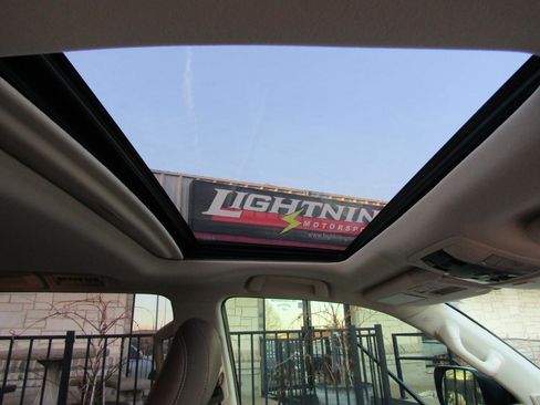 Used 2015 Lexus GX 460 w/ Premium Package image 8