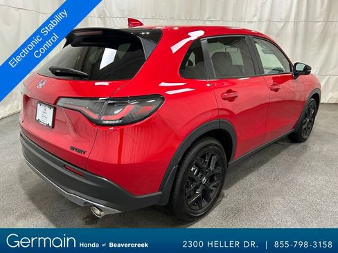 Certified 2025 Honda HR-V Sport image 9