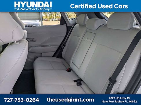 Certified 2025 Hyundai Kona SEL image 14