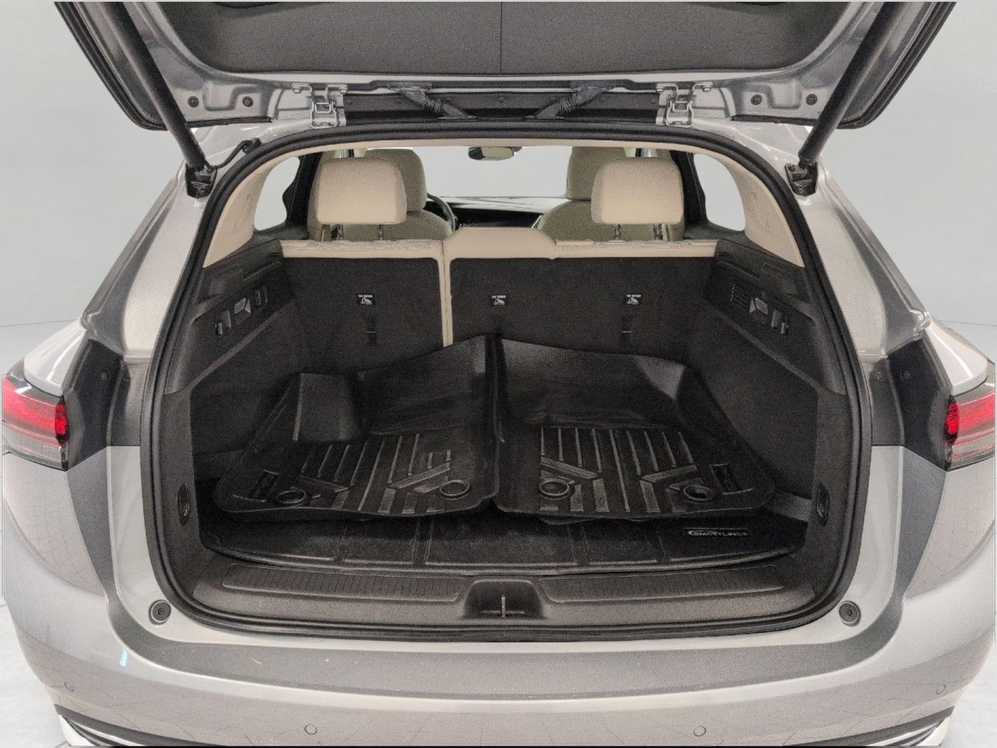 Used 2023 Buick Envision Preferred AWD/4WD image 15