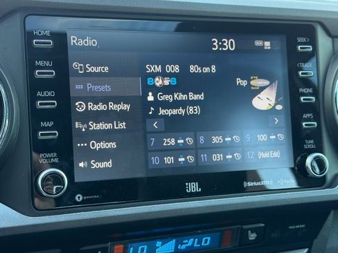 Used 2021 Toyota Tacoma TRD Sport w/ TRD Premium Sport Package image 17