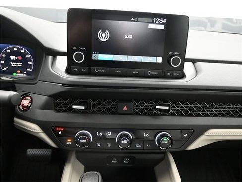 New 2025 Honda Accord SE image 15